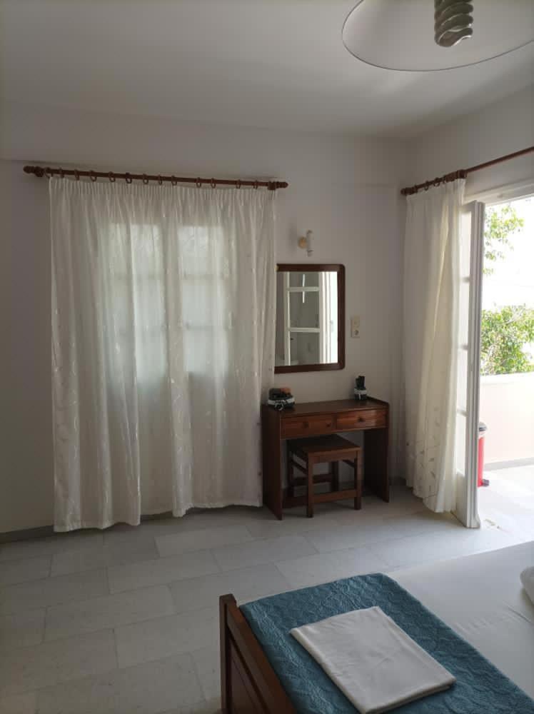 Asiminas Hotel Naxos City Exterior foto